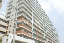 デュオシティイースト