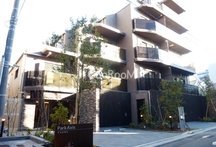 パークアクシス市谷加賀町