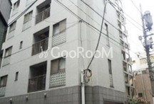 レオーネ三越前