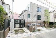 ウェルスクエア駒場東大前