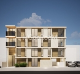 クレアティフ学芸大学