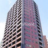 ラ・プラースウエスト