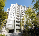 レジデンシア春日安藤坂