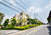 エストライフつつじヶ丘