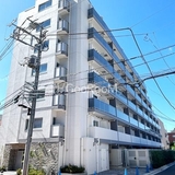 プレール・ドゥーク新宿ウエスト